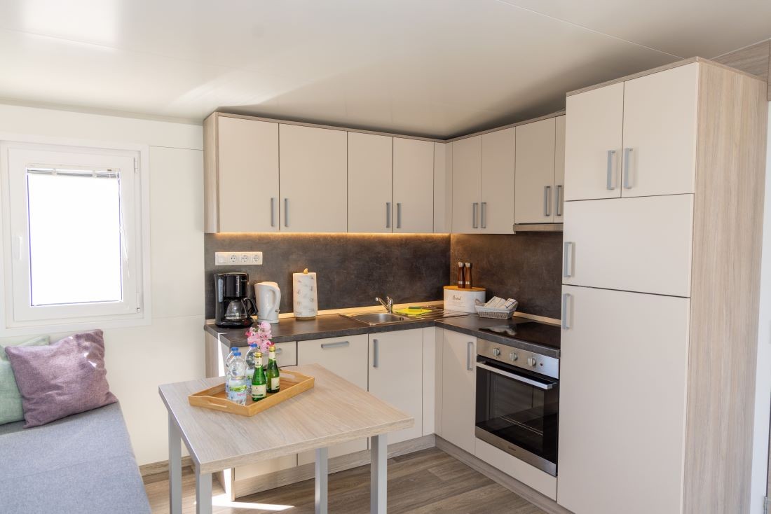 Wohnküche mit Esstisch